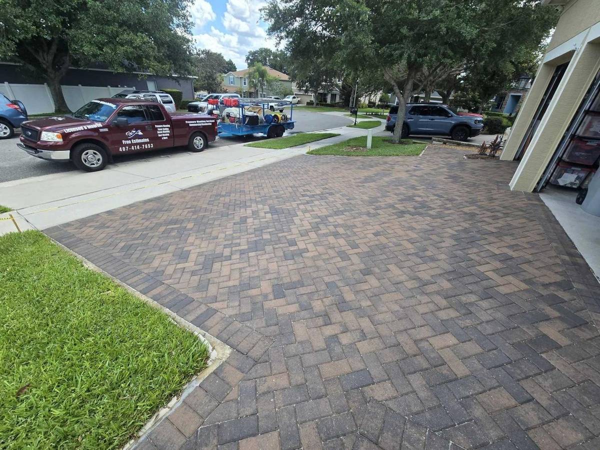 Apopka pavers after deep cleaning